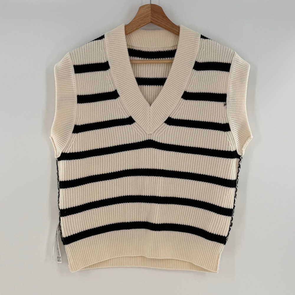 Zara Knit V-Neck Black Cream Striped Sweater Size Small - Picture 3 of 10